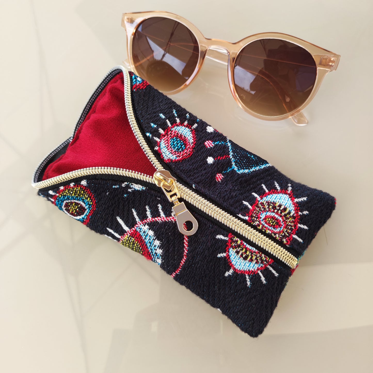 Trousse berlingot Regards noire