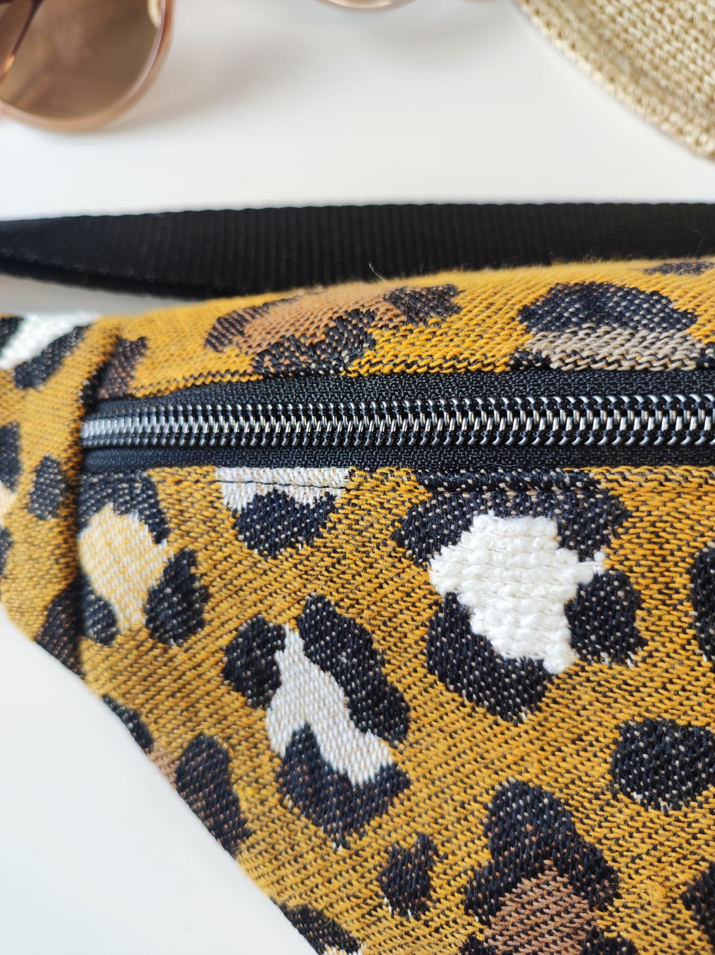 Sac Banane M Jacquard Cougar