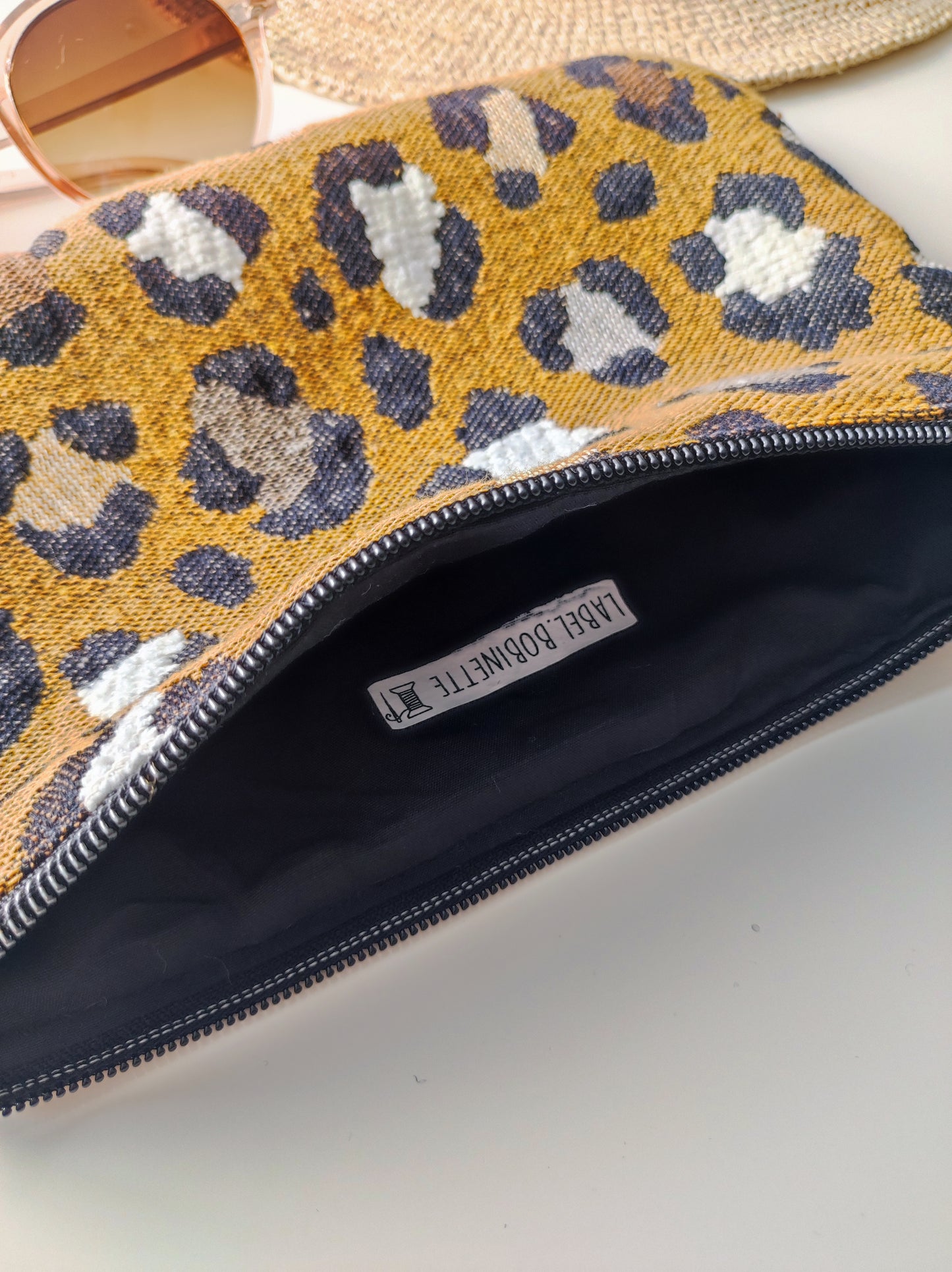 Pochette jacquard Cougar