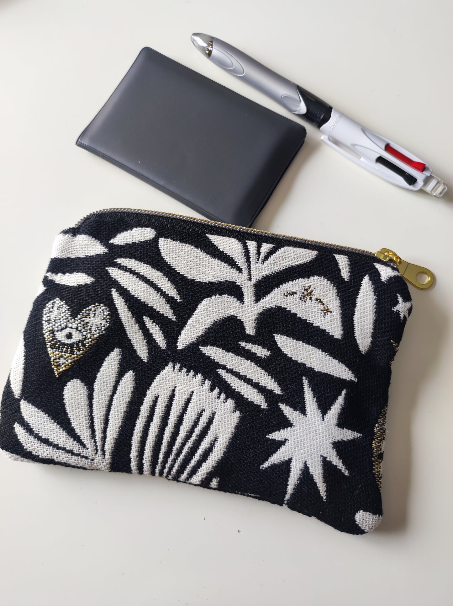 Porte-cartes Mystic fond Noir.