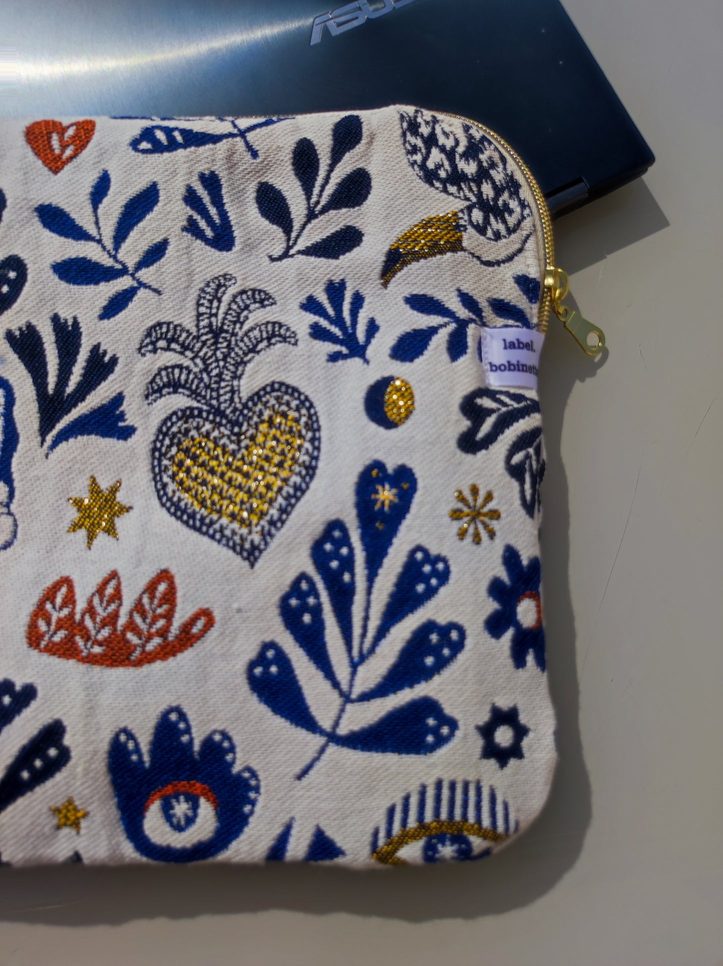 Housse Tablette /Ordinateur Mage bleu et or