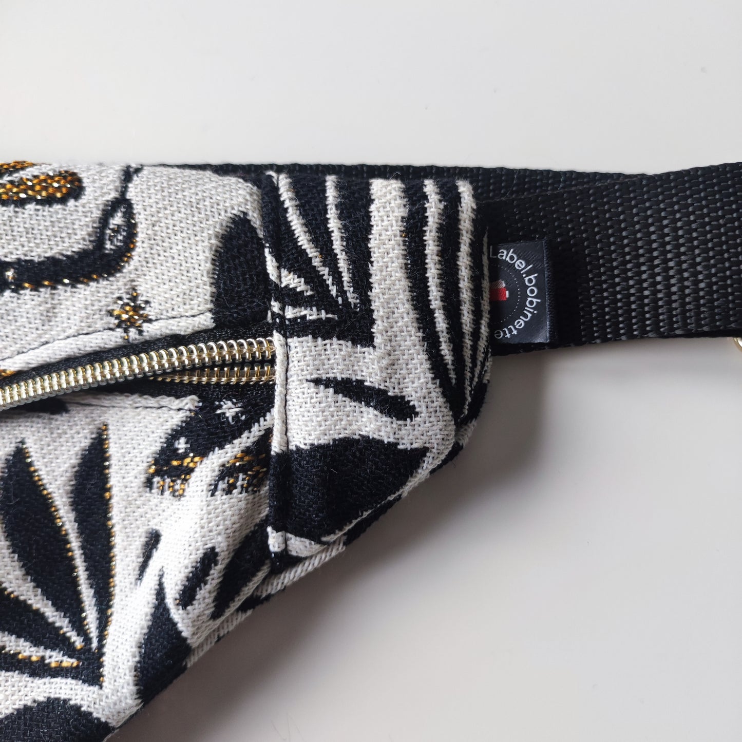 Sac Banane Mystic Noir et Or sangle Noire