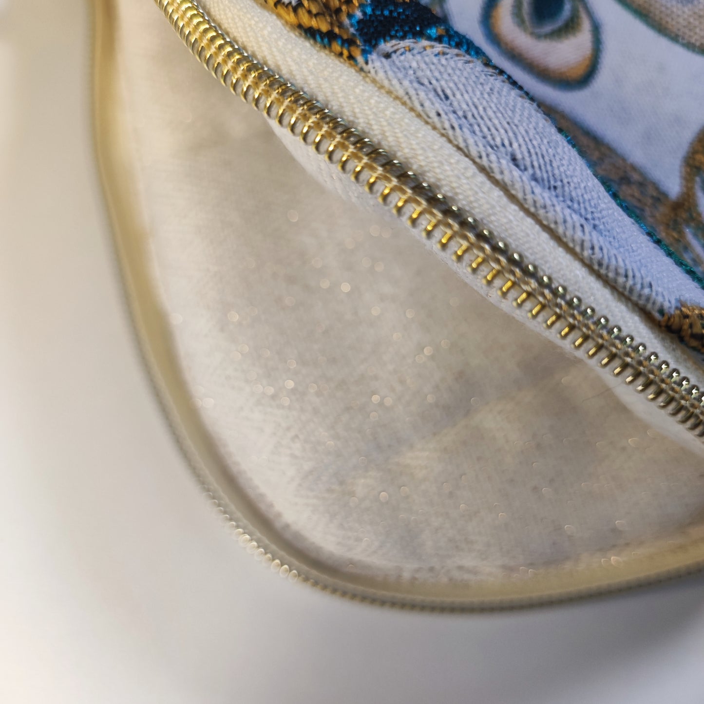 Pochette à livre poche ou liseuse