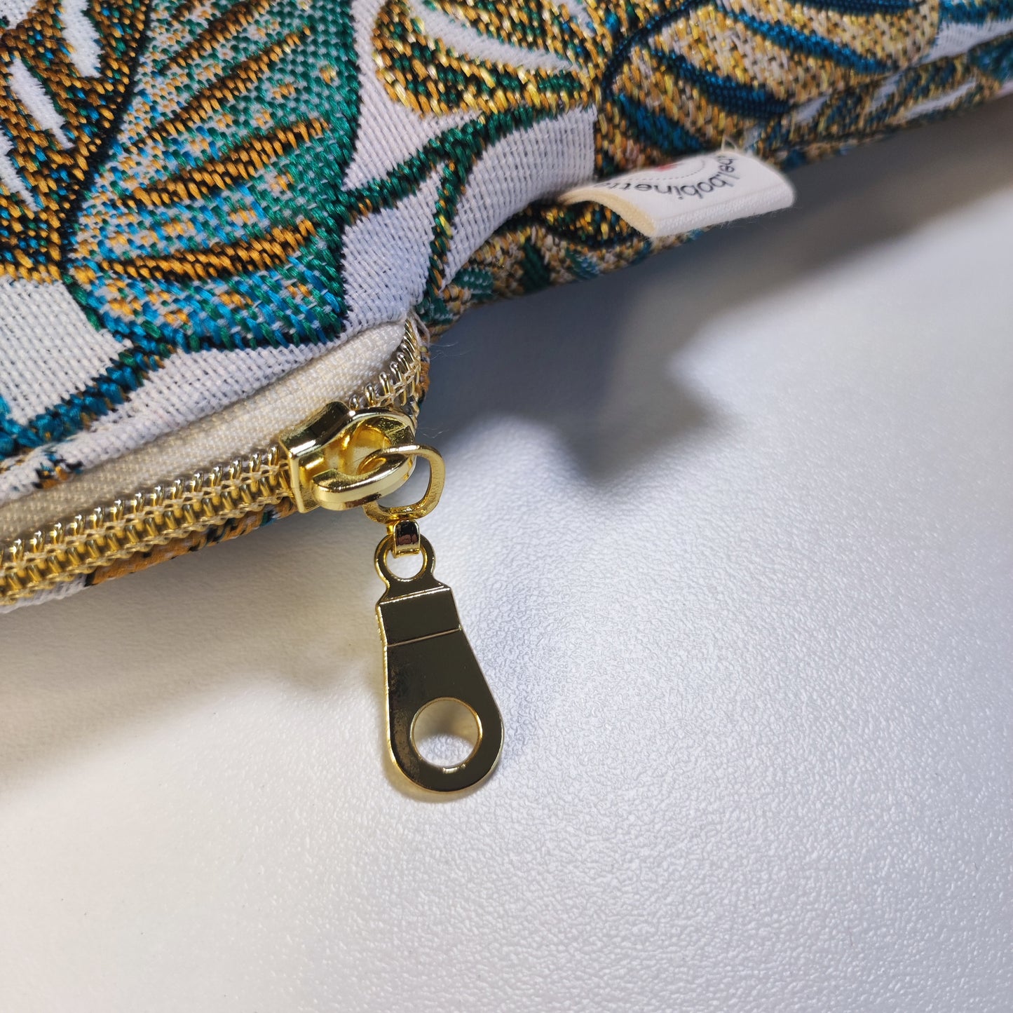 Pochette à livre poche ou liseuse