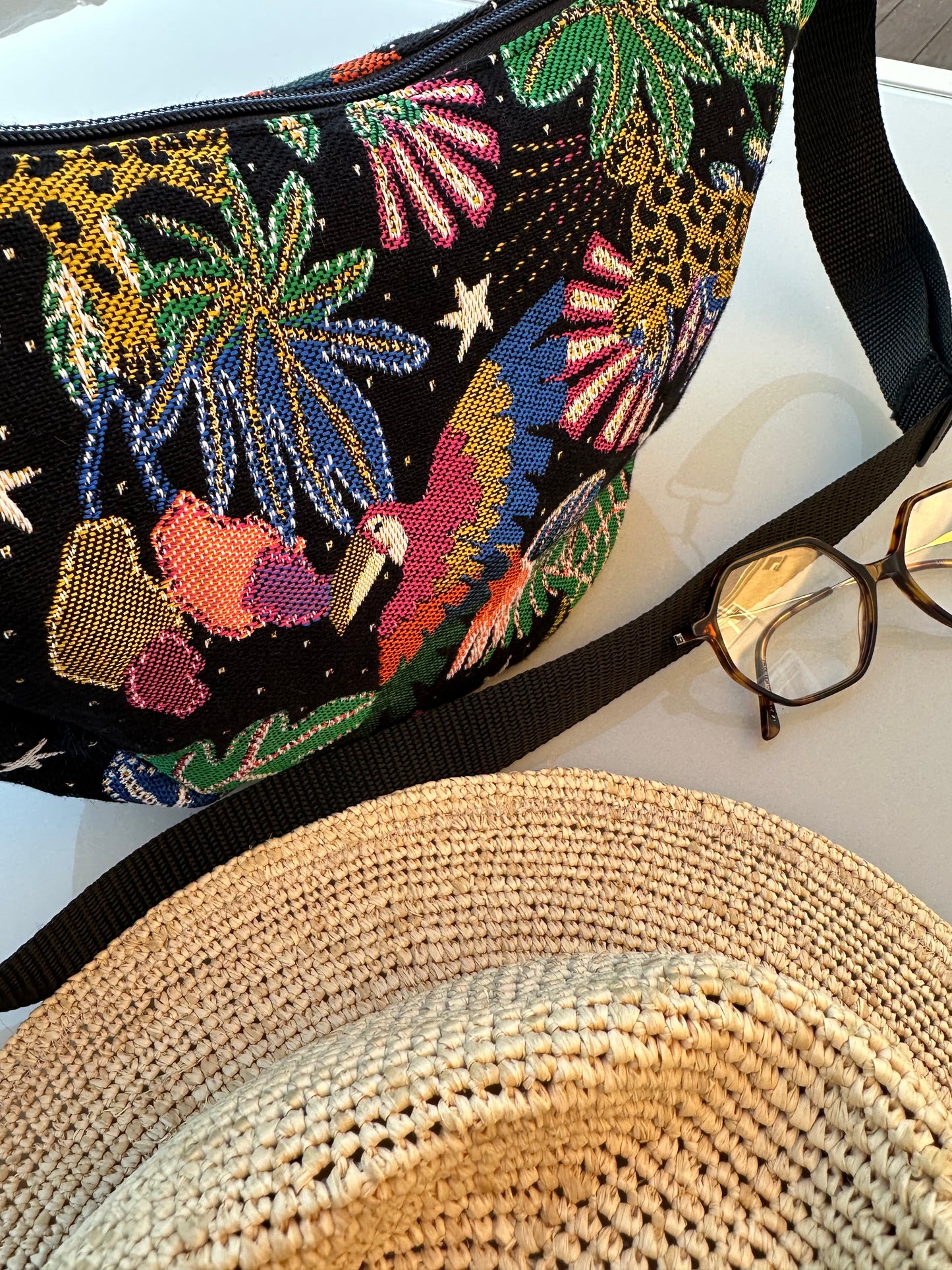 Sac demi-lune Jacquard Brasil