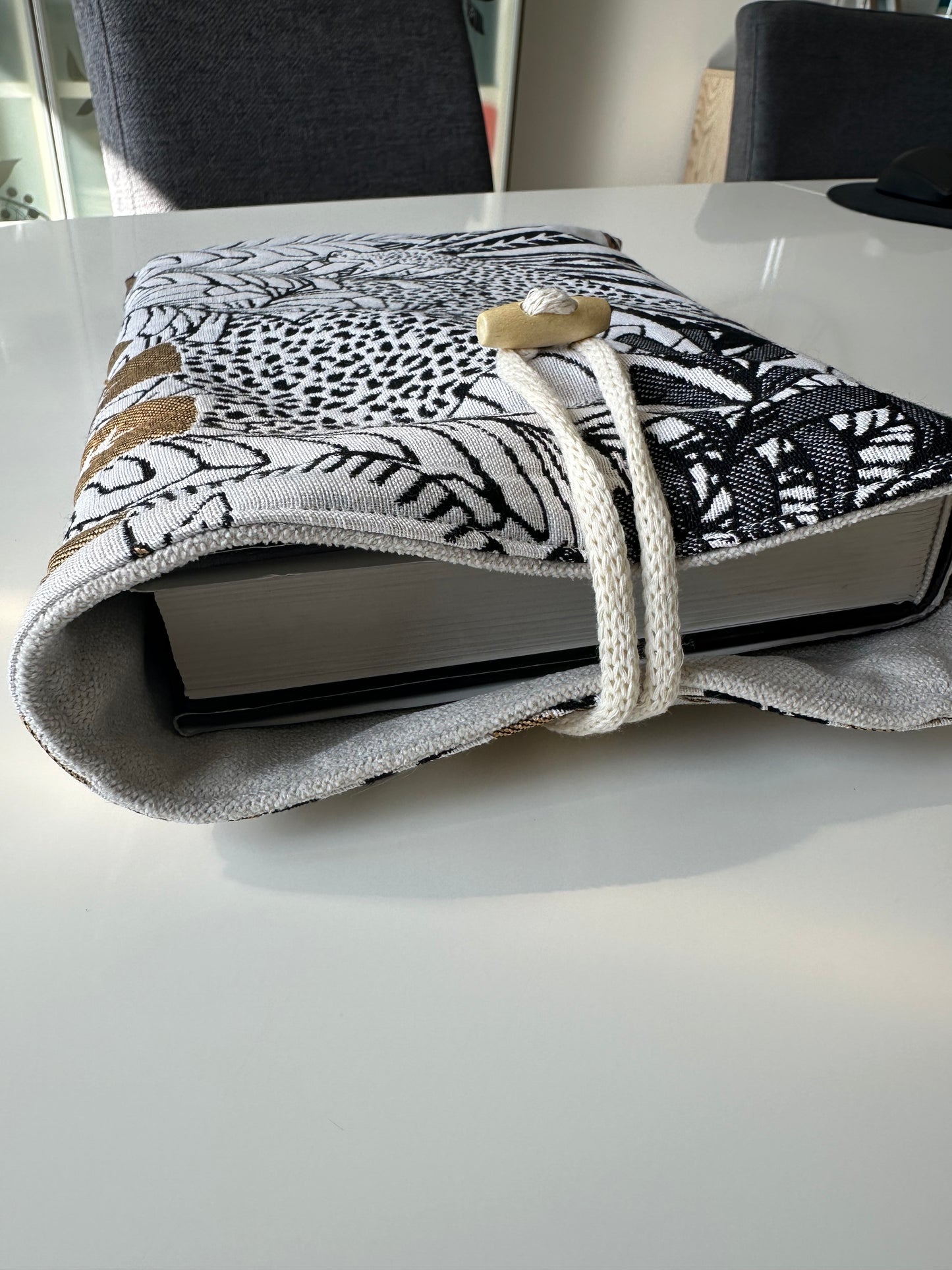 Pochette à livre jacquard Louxor