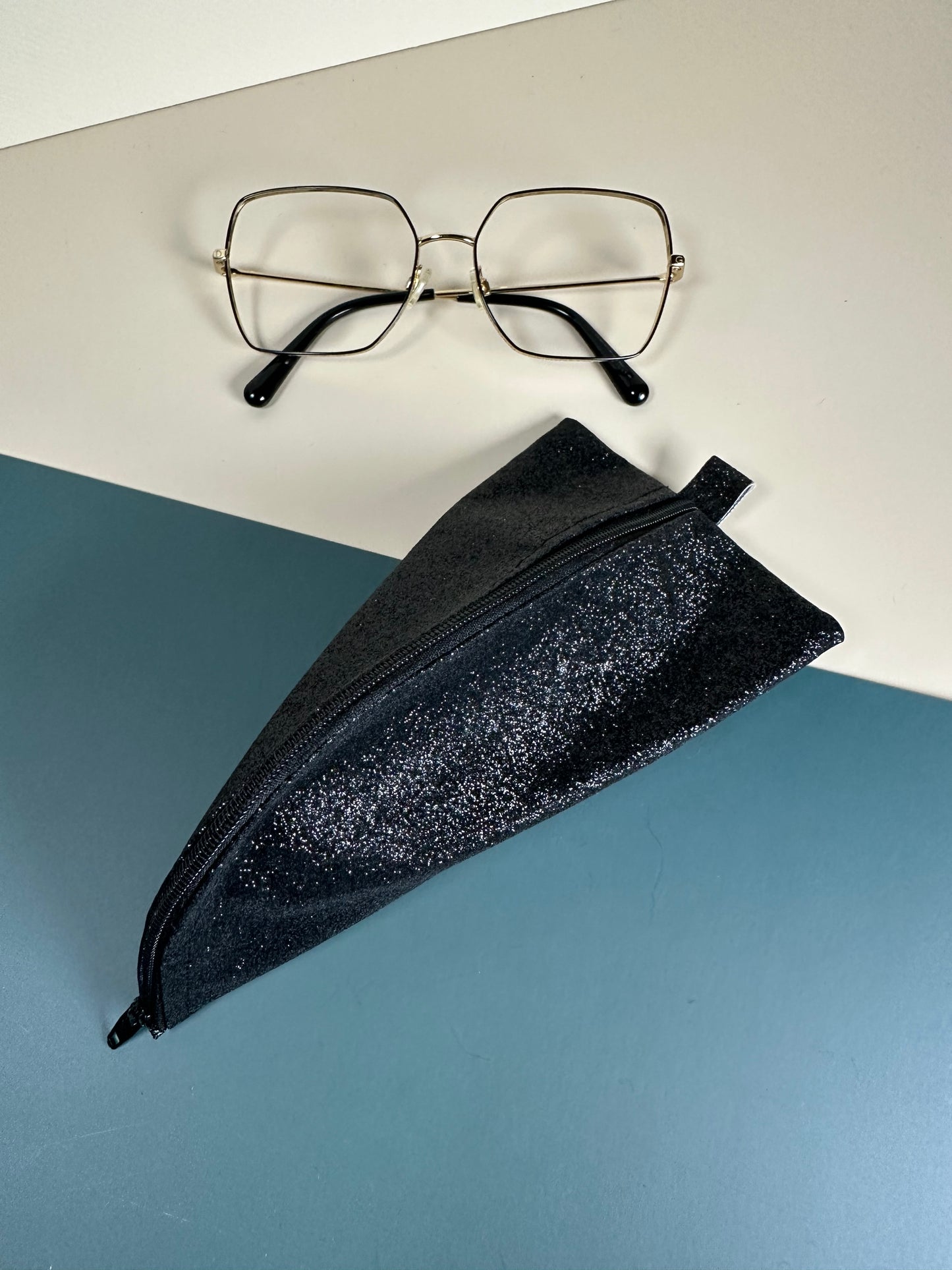 Trousse berlingot noir pailleté