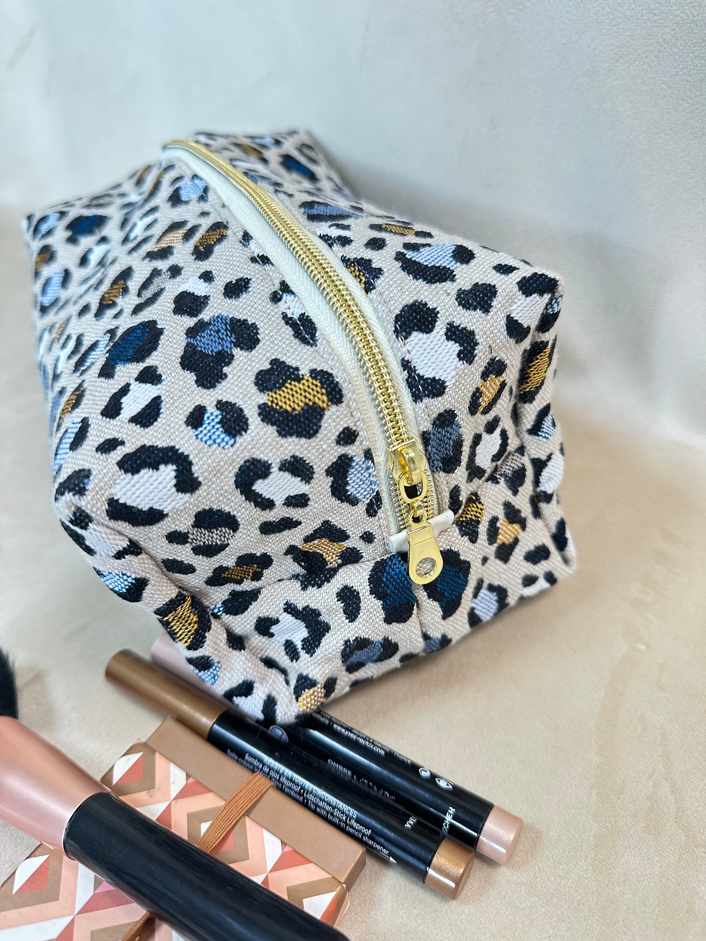 Trousse de toilette Puma ocre et bleue