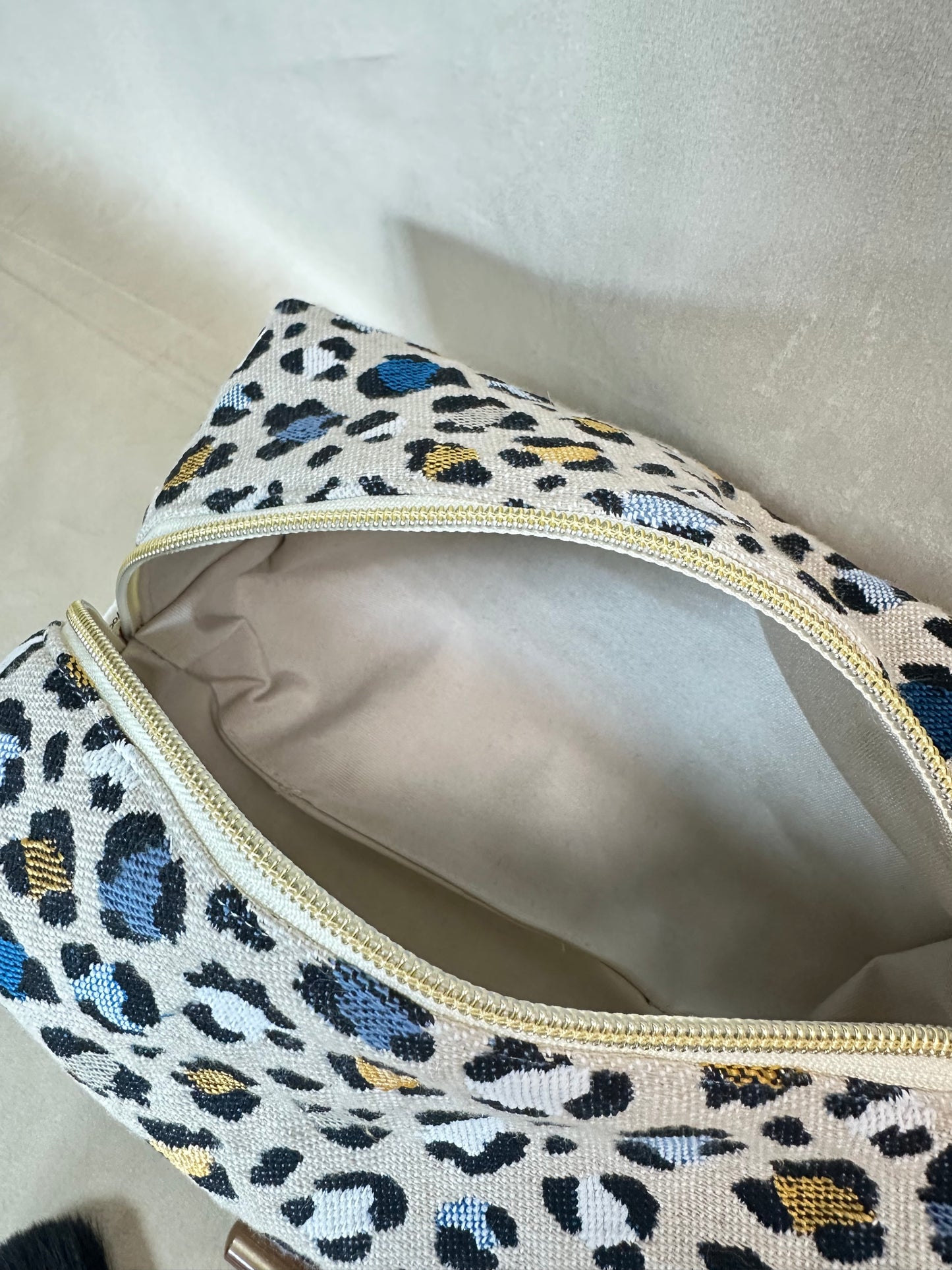 Trousse de toilette Puma ocre et bleue