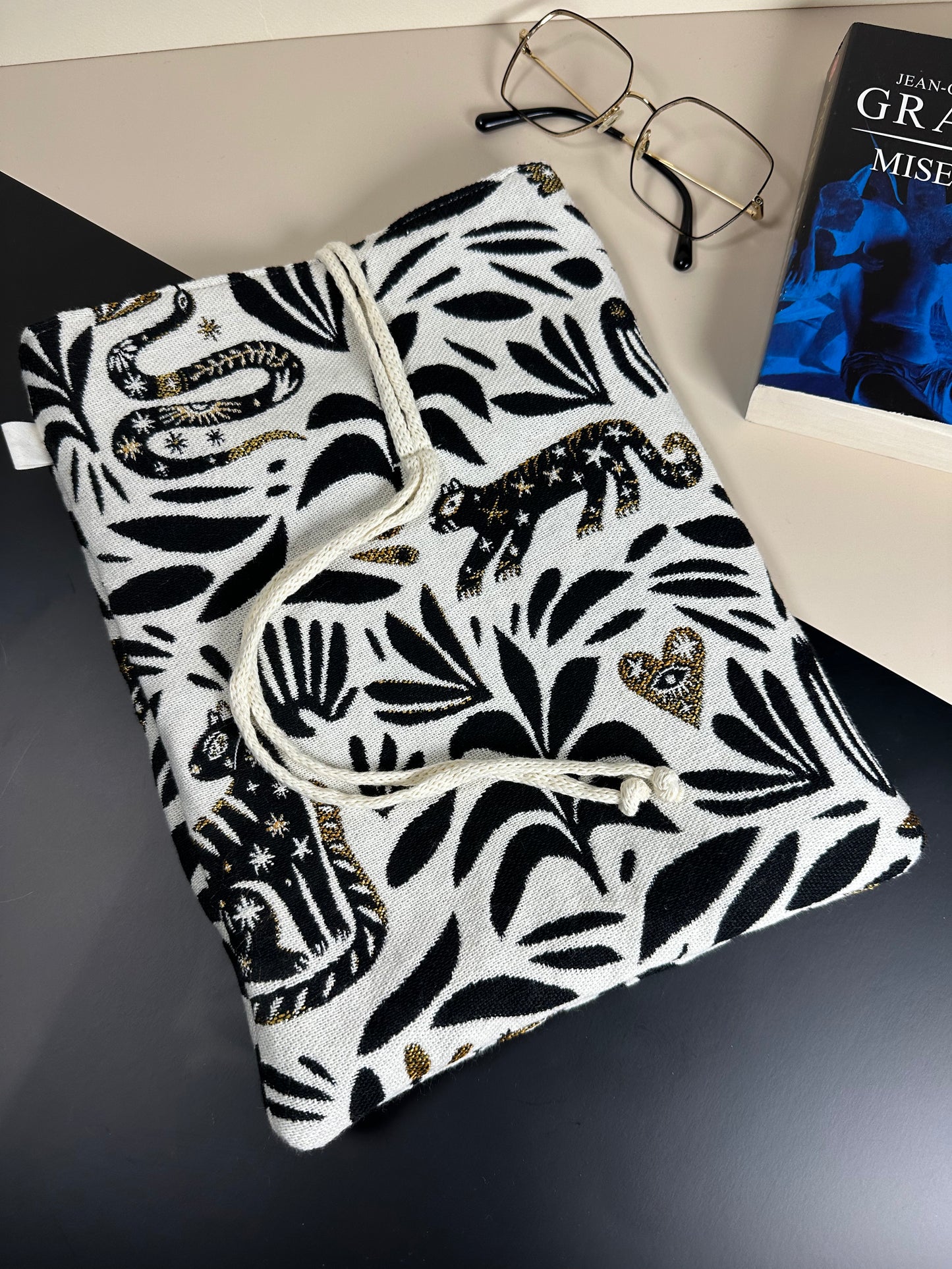 Pochette à livre Mystic