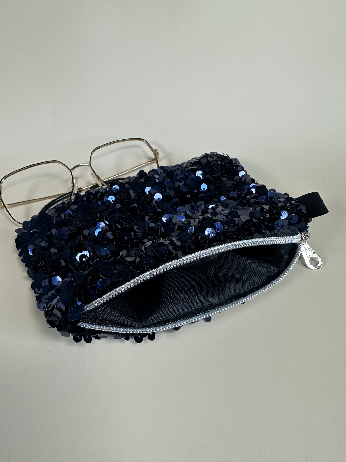 Porte carte sequins bleus